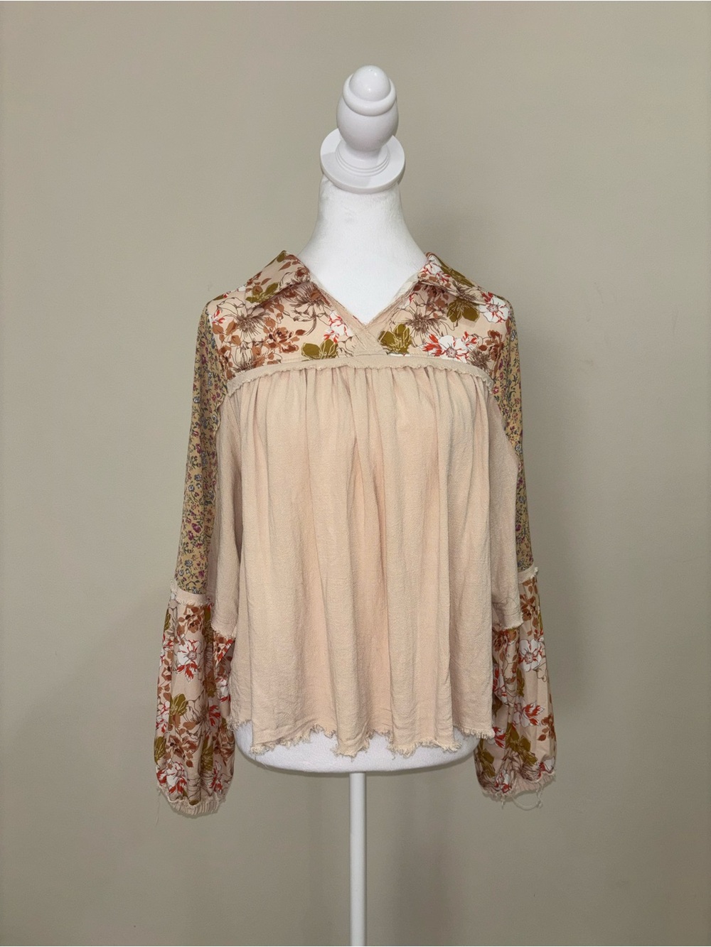 Easel Cream Floral Mixed-Sleeve Peasant Top Size S